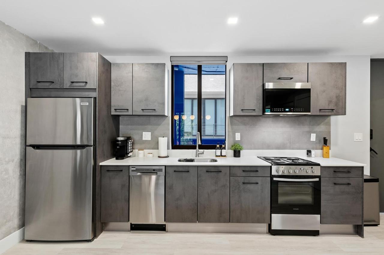 Pretty Rola 201 Luxury 1B1B W King Bed At Downtown Fort Lauderdale Exterior photo