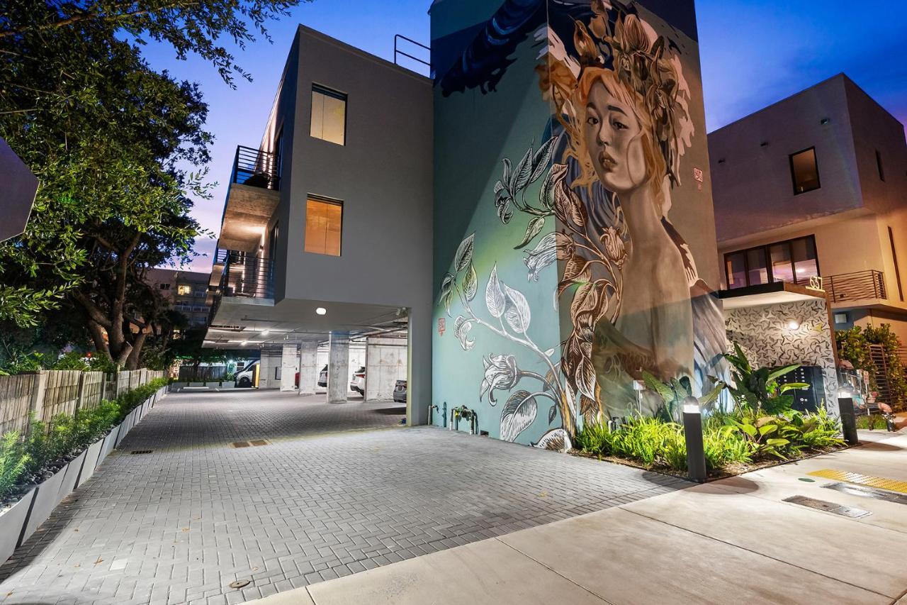 Pretty Rola 201 Luxury 1B1B W King Bed At Downtown Fort Lauderdale Exterior photo