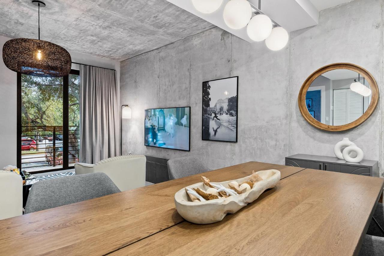Pretty Rola 201 Luxury 1B1B W King Bed At Downtown Fort Lauderdale Exterior photo